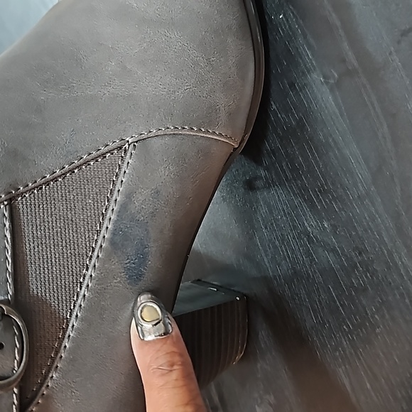 Croft and Barrow Ankle Boots - Picture 6 of 6